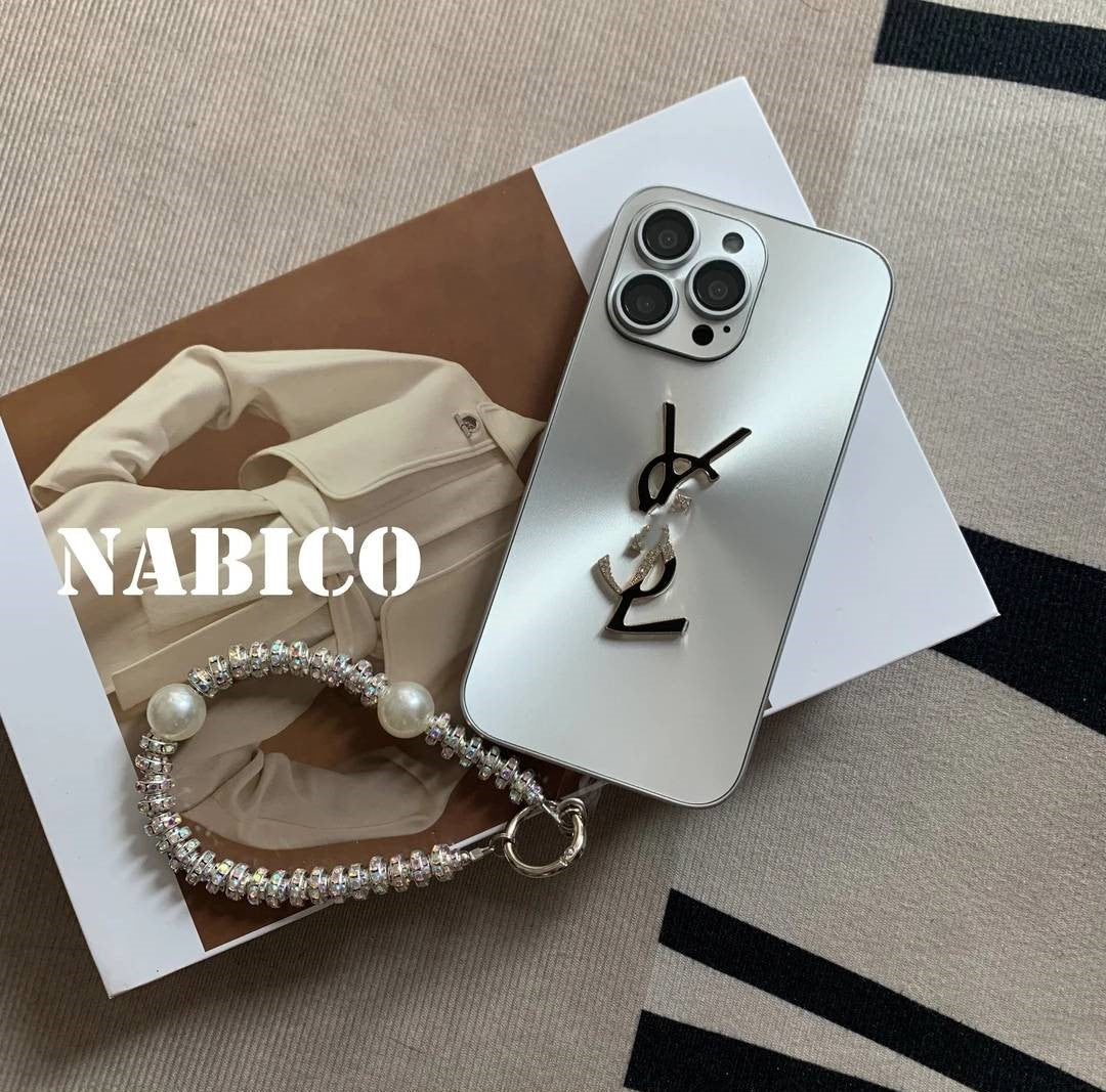 Elegant Letter Shine x Mono iPhone Case With Chain – Premium Protective Phone Cover
