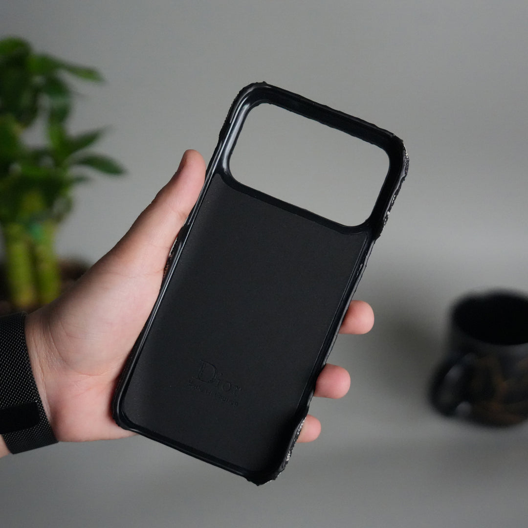 Luxury Design Case For iPhone 17 / 16 / 15 / 14