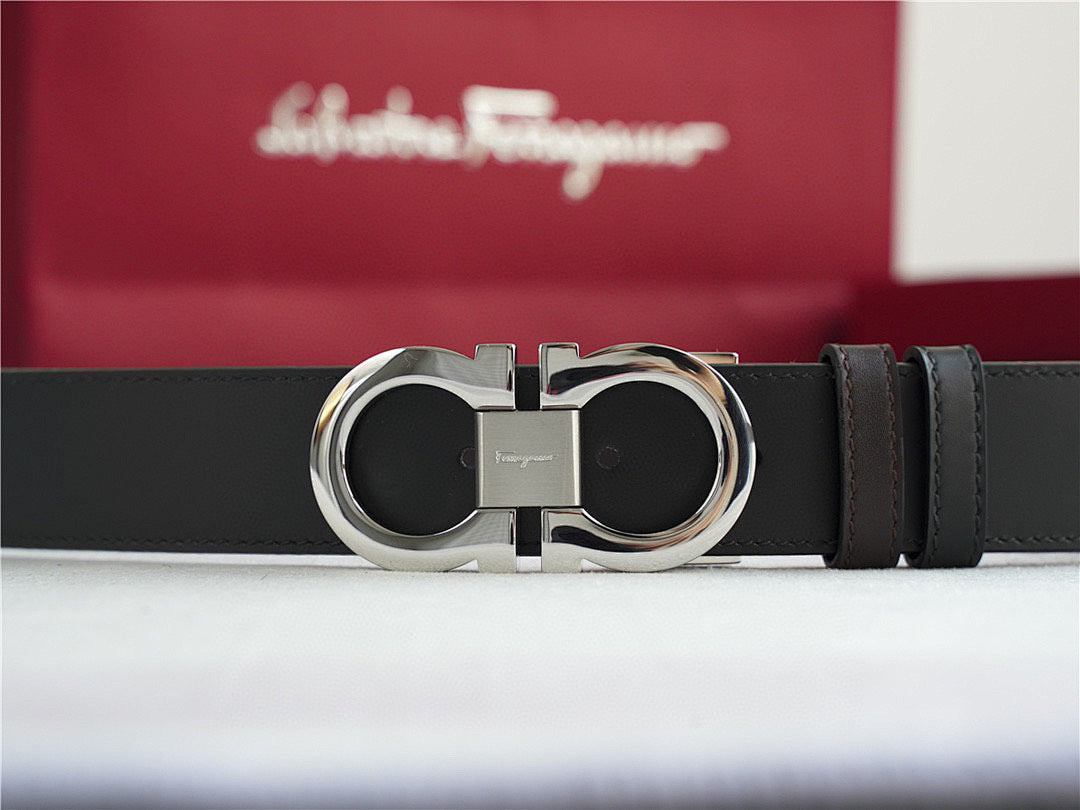 Classic Silver-Buckle Leather Belt – Premium Leather Belt