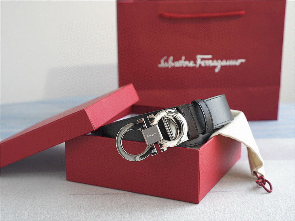 Classic Silver-Buckle Leather Belt – Premium Leather Belt