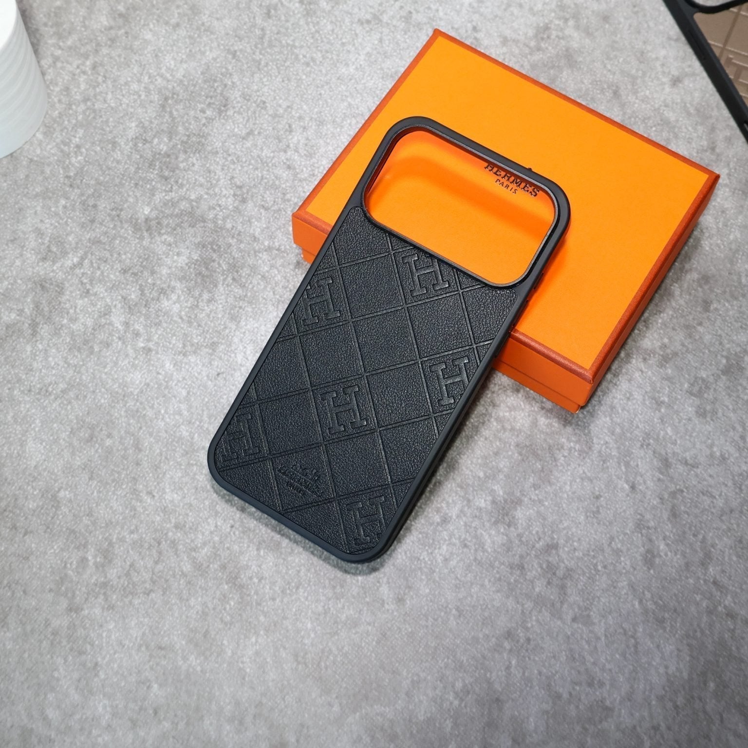 Luxury Leather iPhone Case For iPhone 17 / 16 / 15 / 14