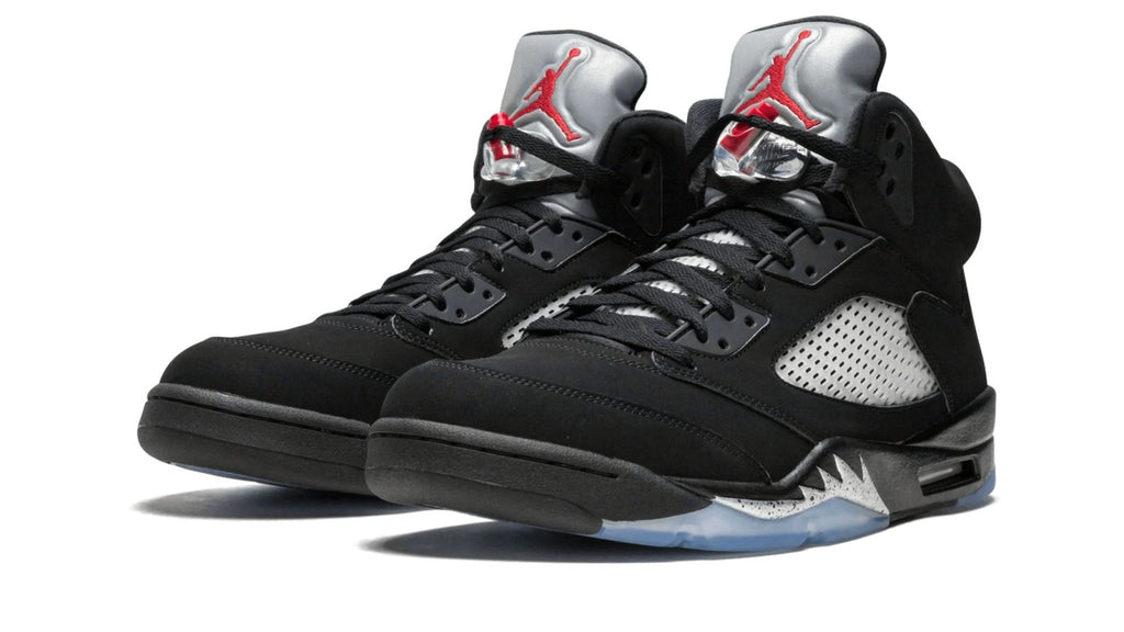 Air Jordan 5 Retro OG "Black / Metallic"