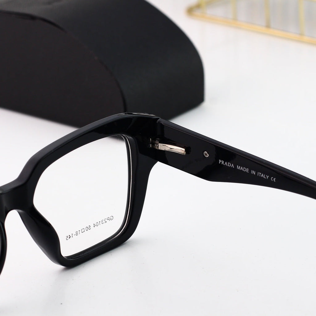 Retro Classic Triangle Logo Glasses Sunglasses – UV400 Protection Sunglasses