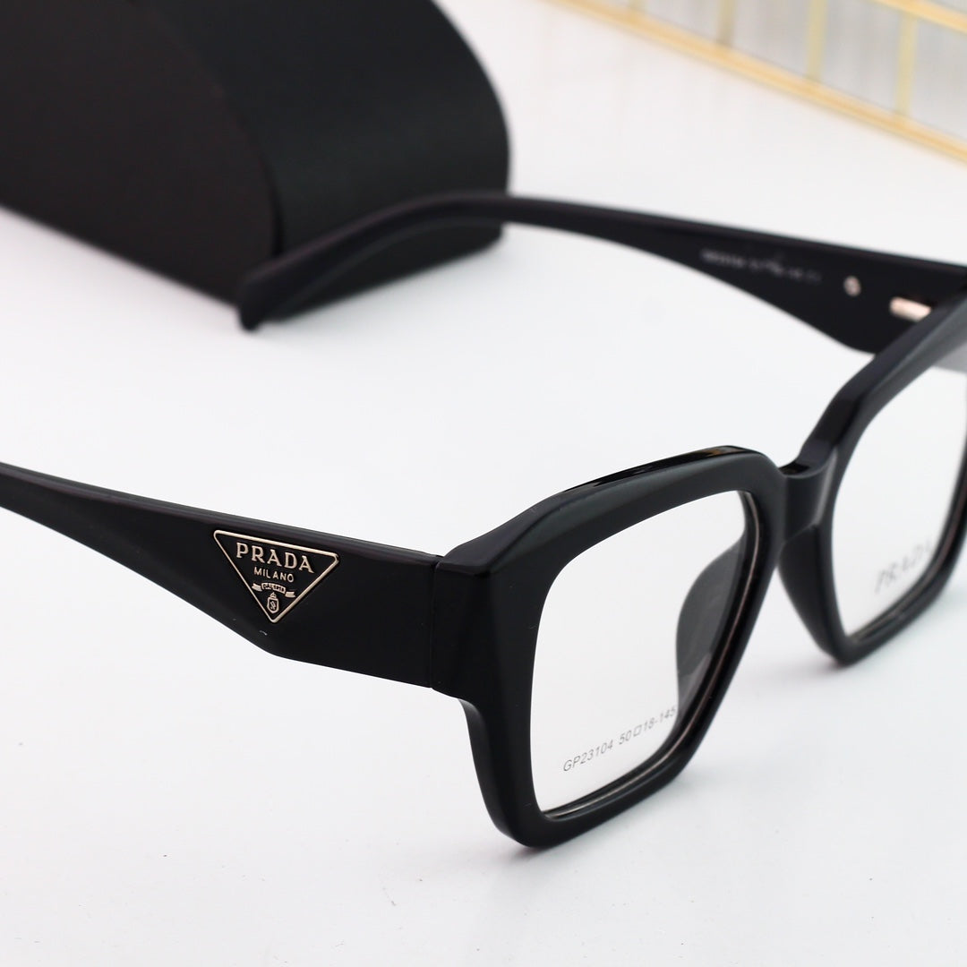 Retro Classic Triangle Logo Glasses Sunglasses – UV400 Protection Sunglasses