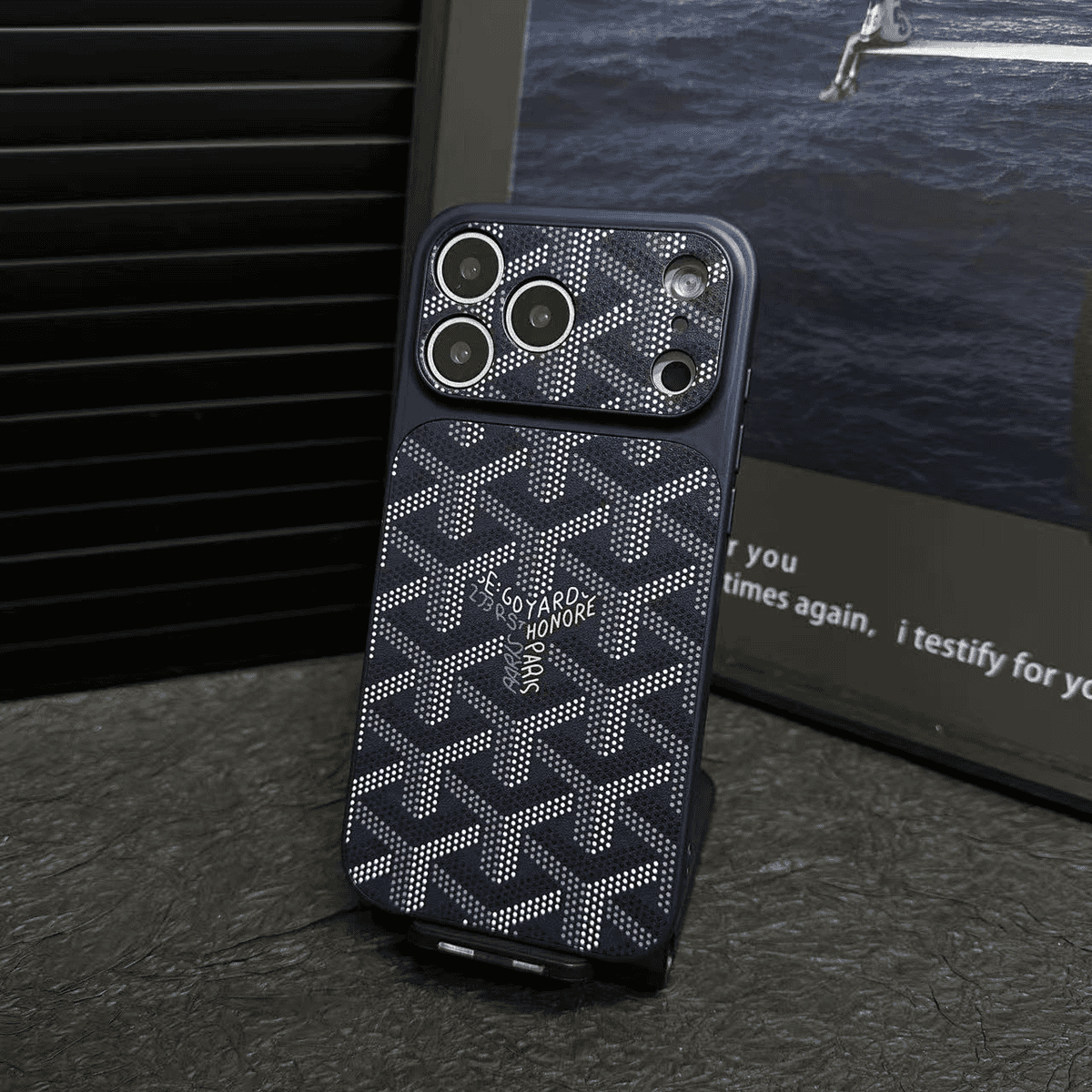 G-Y Stylish Embossed Texture Case for iPhone – Slim Luxury Protective Cover