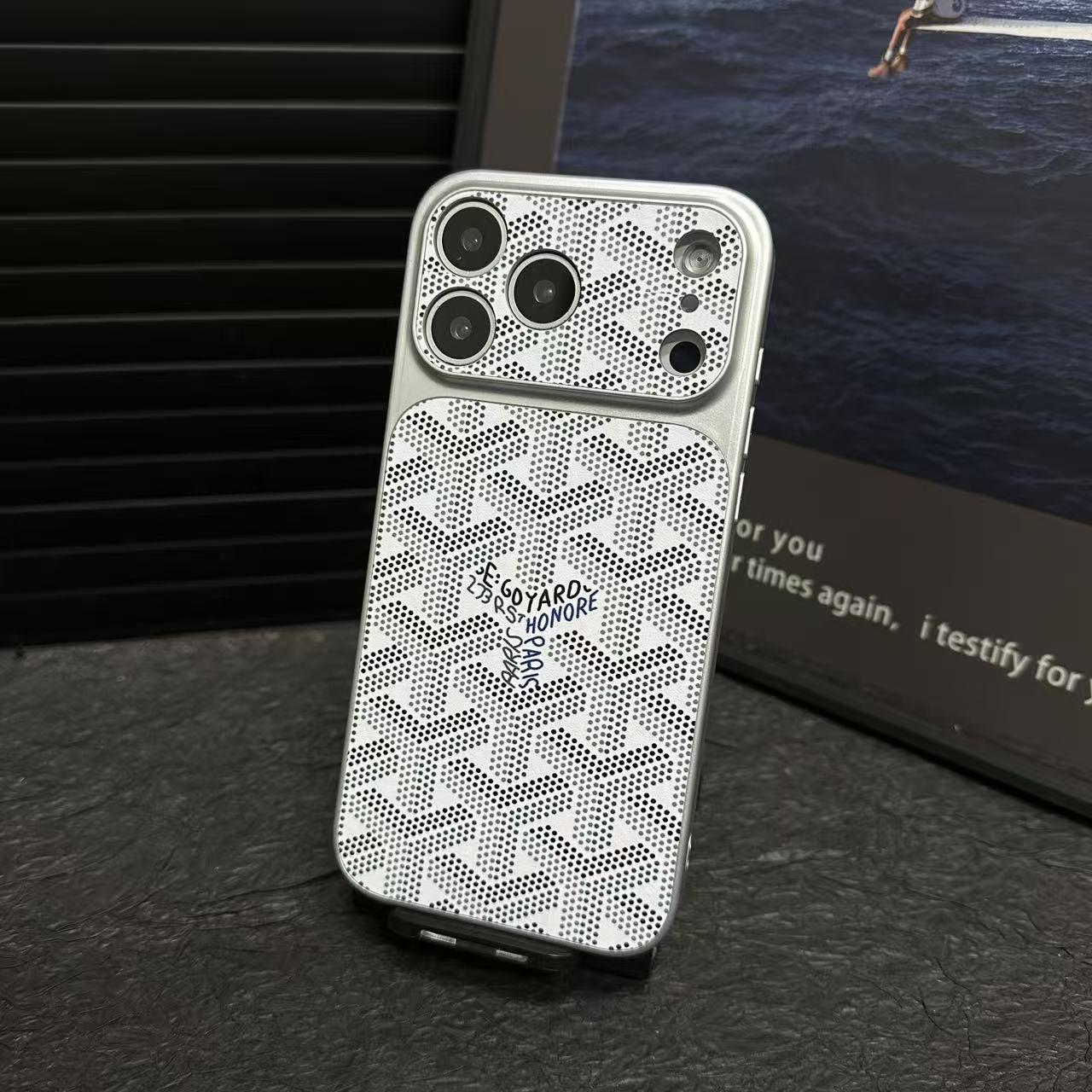 G-Y Stylish Embossed Texture Case for iPhone – Slim Luxury Protective Cover