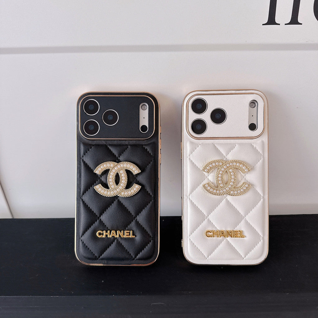 Leather Phone Case Diamond Logo with Gold Label For iPhone 17/ 16 /15 / 14