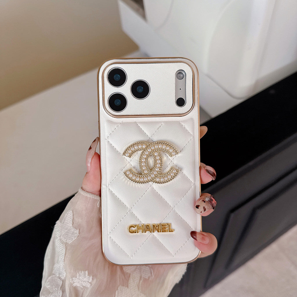 Leather Phone Case Diamond Logo with Gold Label For iPhone 17/ 16 /15 / 14
