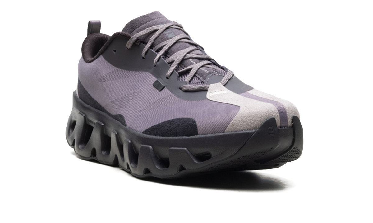 K-Tech 1 "Kith Shark Ox" 3MG10776093